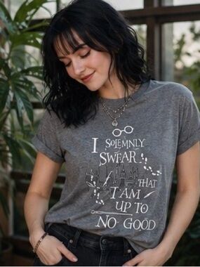 Warner Bros. Harry Potter Gray Tee